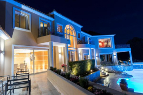 Villa The View